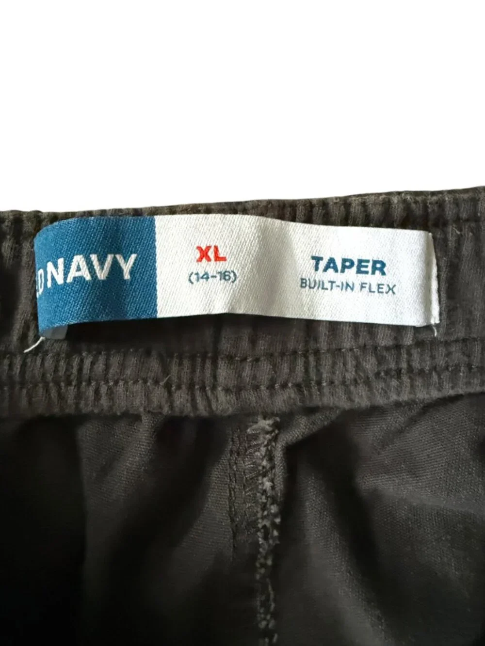 Old Navy taper built-in flex dark gray straight leg button zip jeans size XL